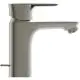 Armatur in silbernem Finisch, hergestellt von Ideal Standard. Das Design zeigt einen klaren Wasserhahn mit einem Hebel und einem Auslauf in modernem Stil.